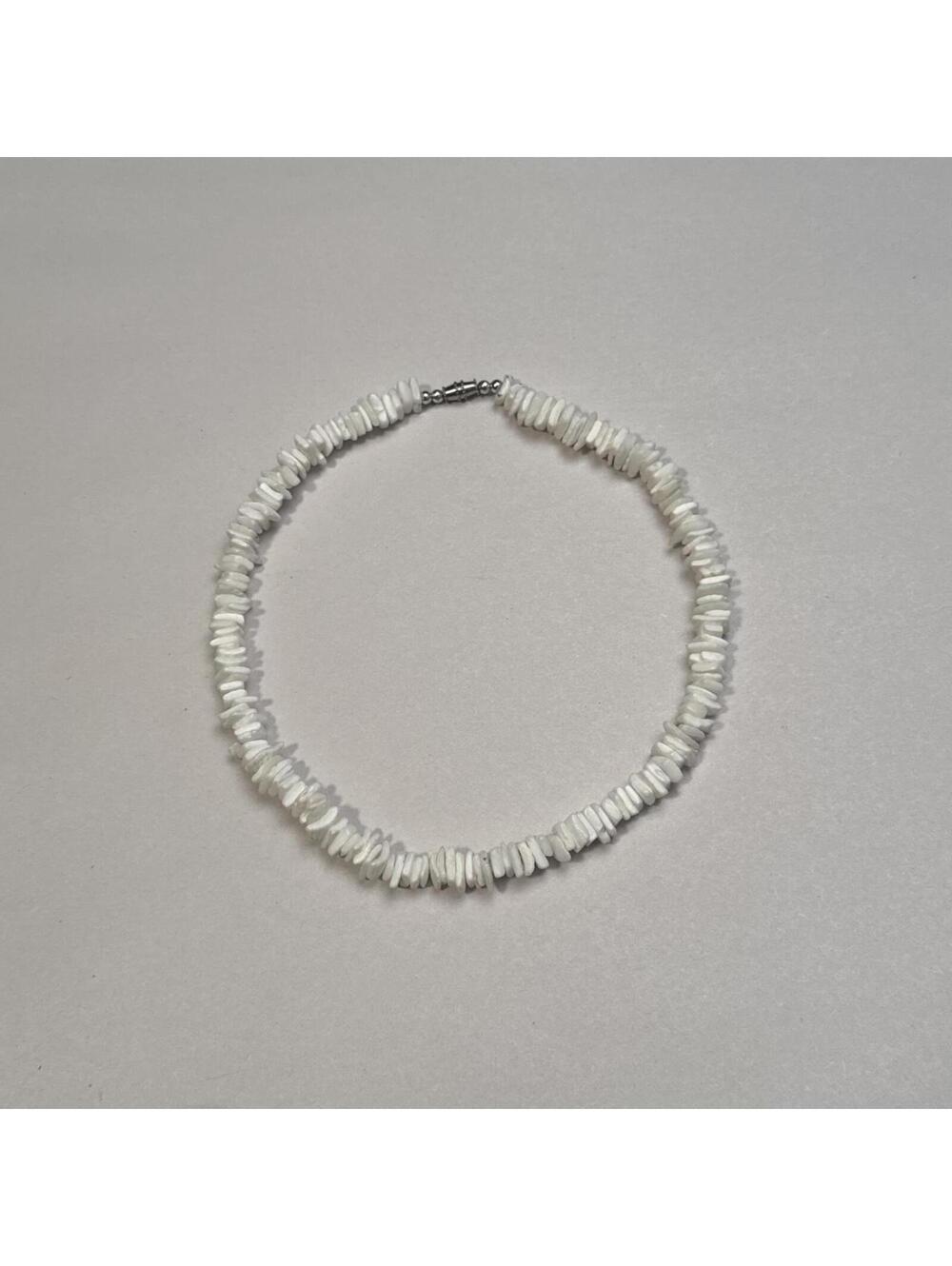 Y2K Shell Chip white Choker Necklace Beachy Coastal
